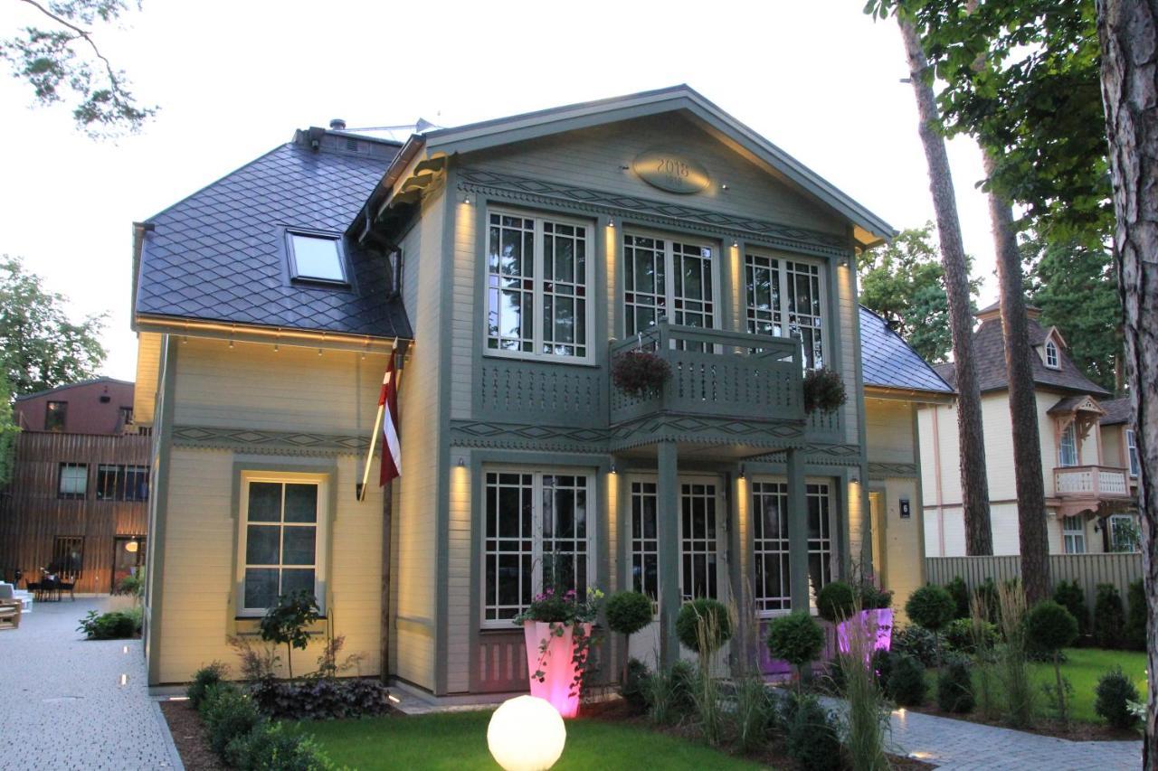 Villa Lettonia Jūrkalne エクステリア 写真
